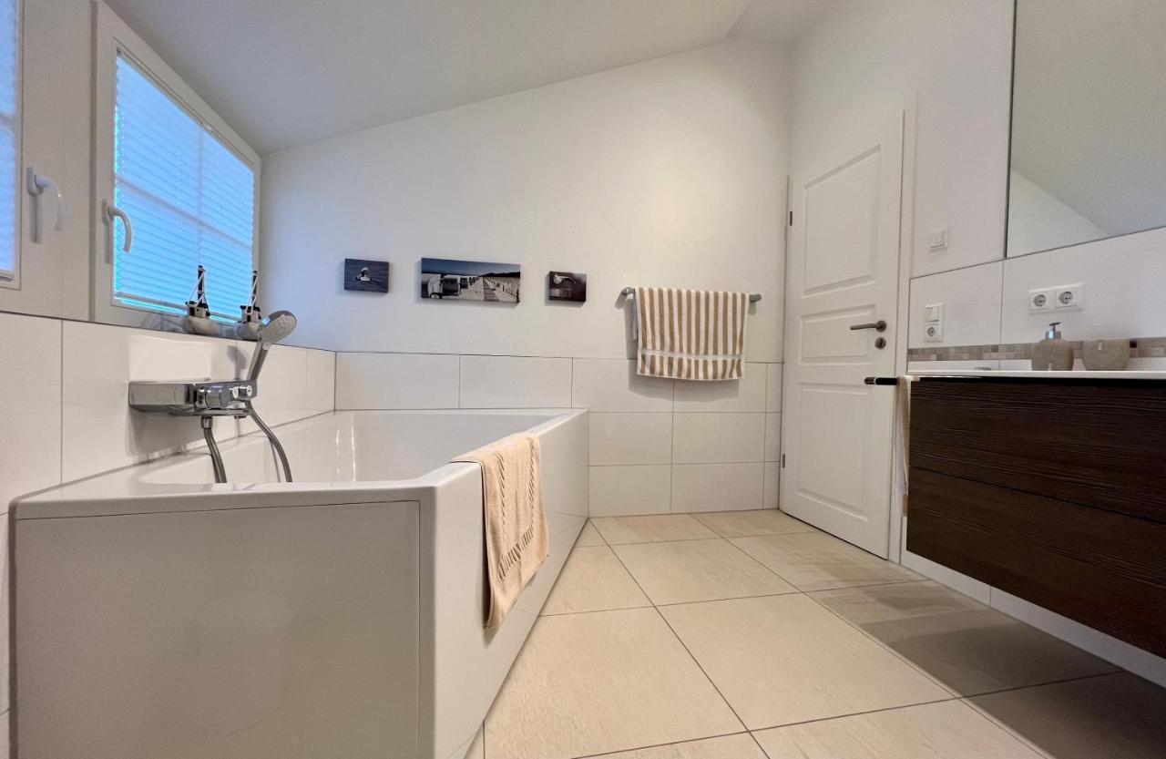 Reetvilla Strelablick Kramerhof Екстериор снимка